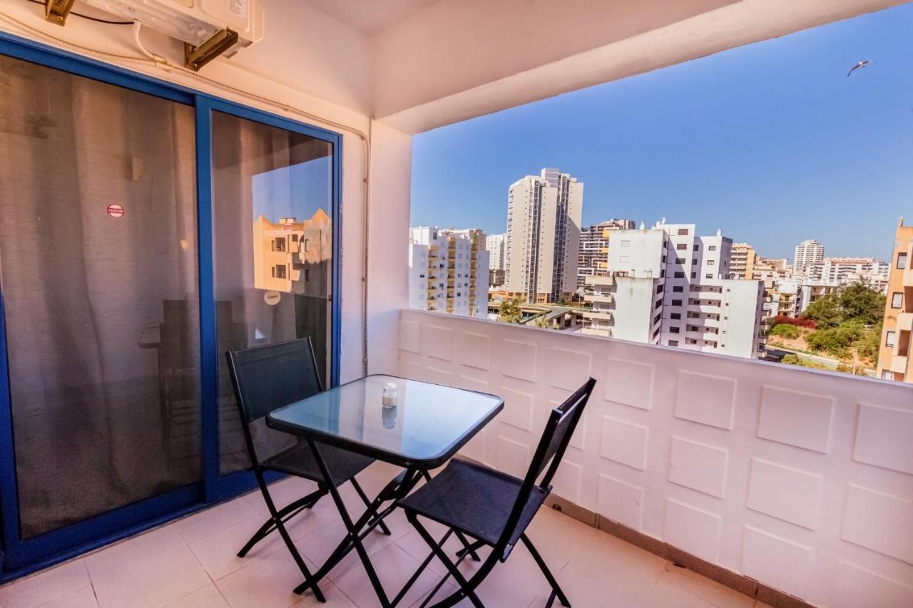 Apartment In Praia Da Rocha With A-C, Terrace In Portimao Luaran gambar