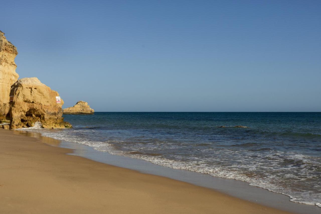 Apartment In Praia Da Rocha With A-C, Terrace In Portimao Luaran gambar